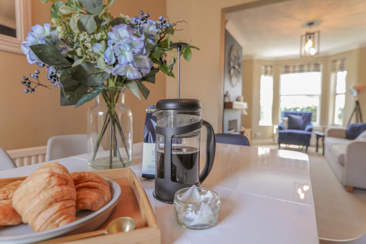 Modern Coastal Home Sleeping 5 - 2 Minute Walk To Pakefield Beach, Suffolk Luaran gambar