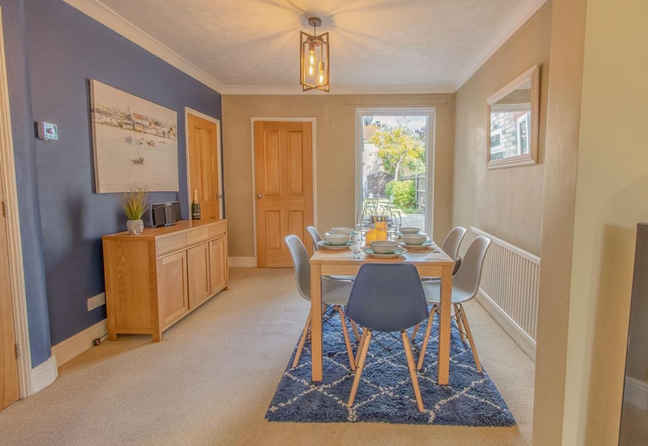 Modern Coastal Home Sleeping 5 - 2 Minute Walk To Pakefield Beach, Suffolk Luaran gambar